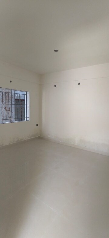 Room in 3 BHK Builder Floor at Dodda Banasvadi – for Sale