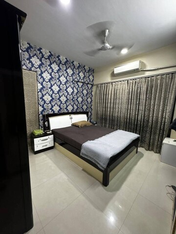 Master Bedroom in 2 BHK Apartment at Mayfair Astral, Jogeshwari West – for Rent