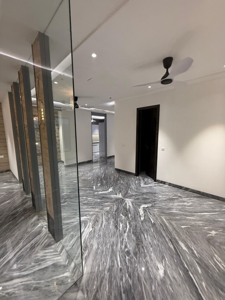 Room, surya nagar 4 Bedroom 3000 Sq.Ft. Builder Floor In Surya Nagar Ghaziabad 8769329