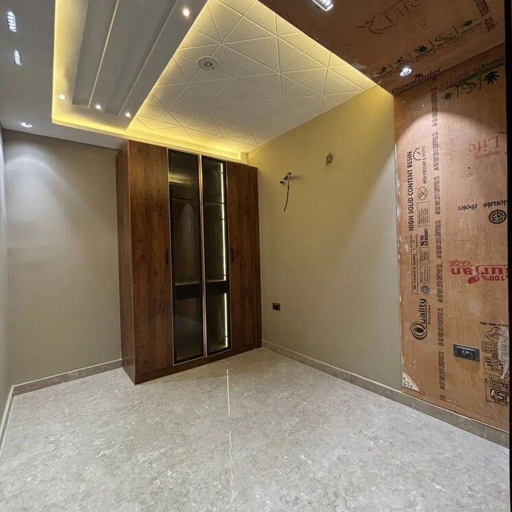 Room, sa-homes-i 3.5 Bedroom 765 Sq.Ft. Builder Floor In Uttam Nagar Delhi 8769365