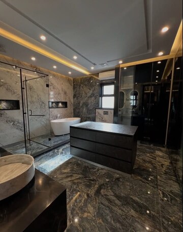Attached Bathroom in 3 BHK Builder Floor at Sector 28 – for Rent