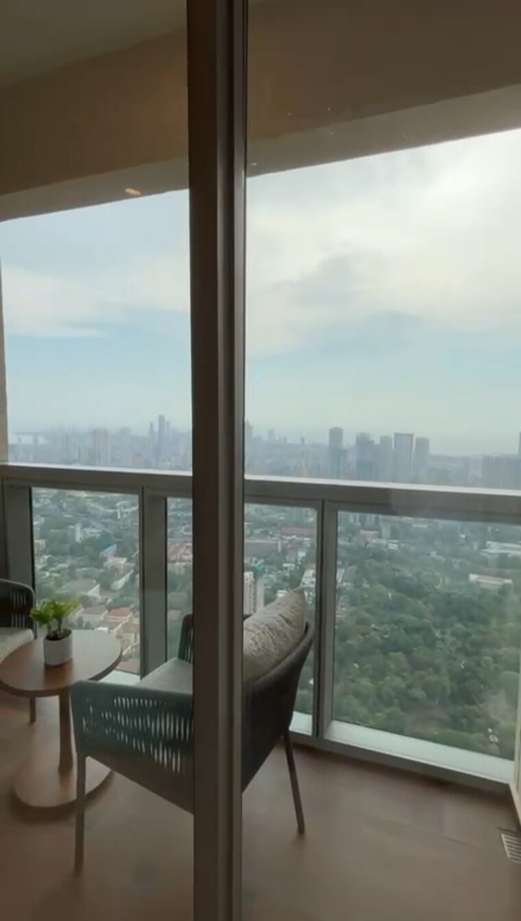 Swimming Pool, piramal-aranya 4 Bedroom 2850 Sq.Ft. Apartment In Byculla Mumbai 8769388