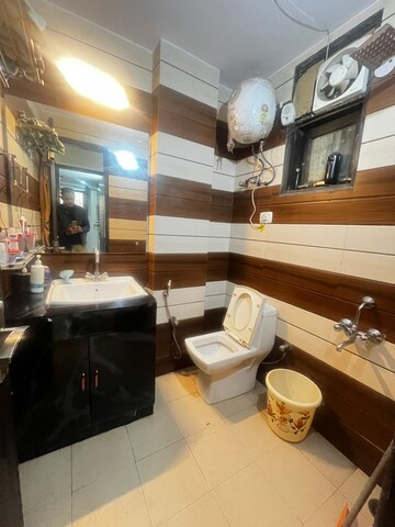 Living Room in 2 BHK Builder Floor at Lado Sarai – for Rent