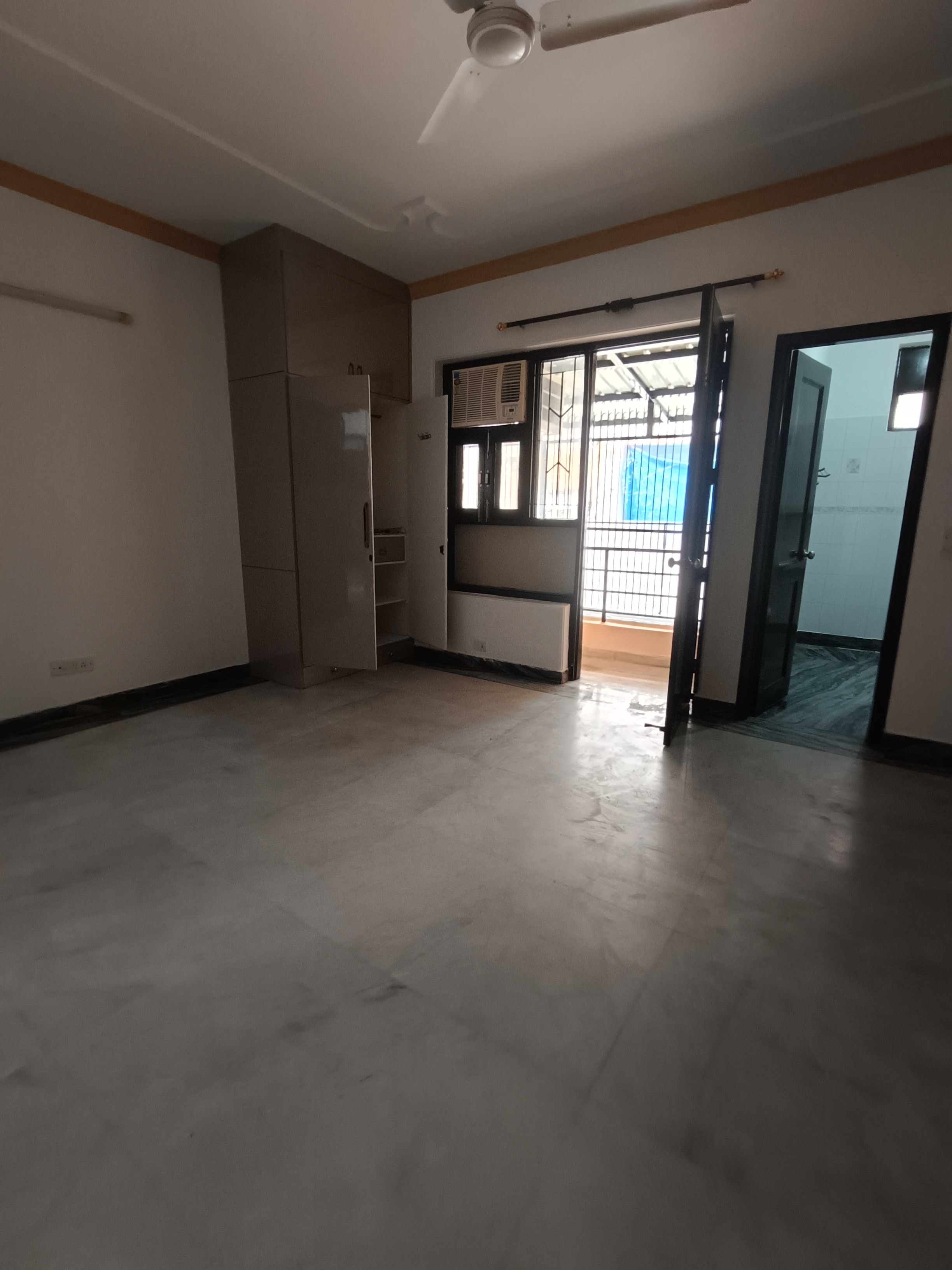 2 BHK Builder Floor For Rent in Green Park