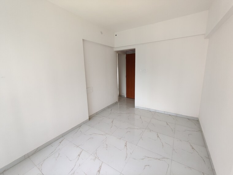 Room, runwal-gardens 1 Bedroom 400 Sq.Ft. Apartment In Dombivli East Thane 8769376