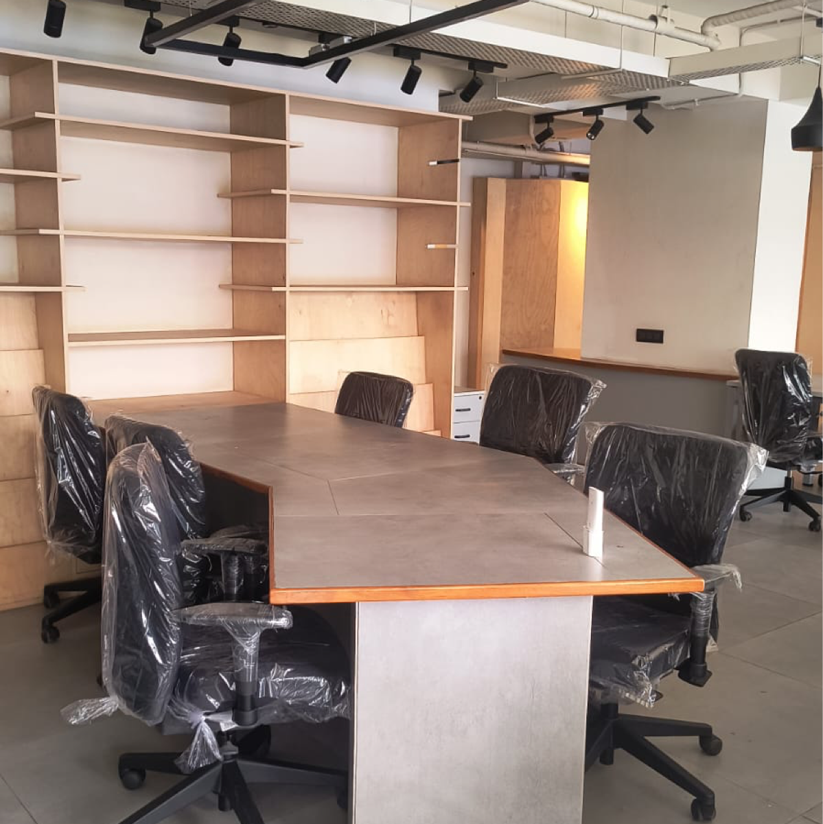 Office Space For Rent in Polaris Commercial