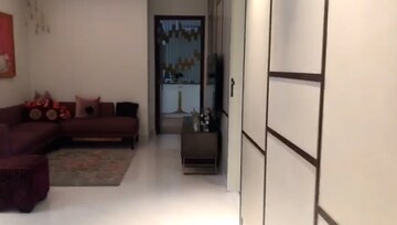 Building Lobby in 4 BHK Builder Floor at Chander Nagar – for Sale