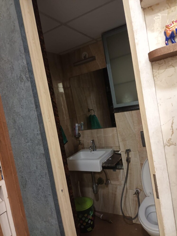 Balcony, lodha-amara 2 Bedroom 800 Sq.Ft. Apartment In Kolshet Road Thane 8769423