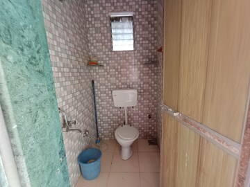 Attached Bathroom in 1 BHK Apartment at Vashi Sector 28 – for Rent