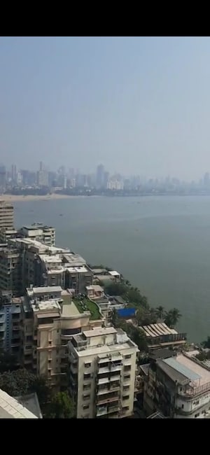 3 BHK Apartment – Exterior View View at Necklace View Apartment, Marine Lines - for Sale