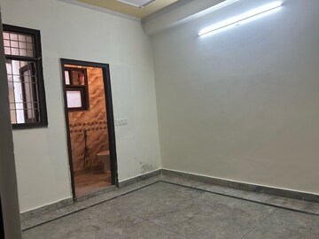 Room in 1 BHK Builder Floor at Saket – for Rent