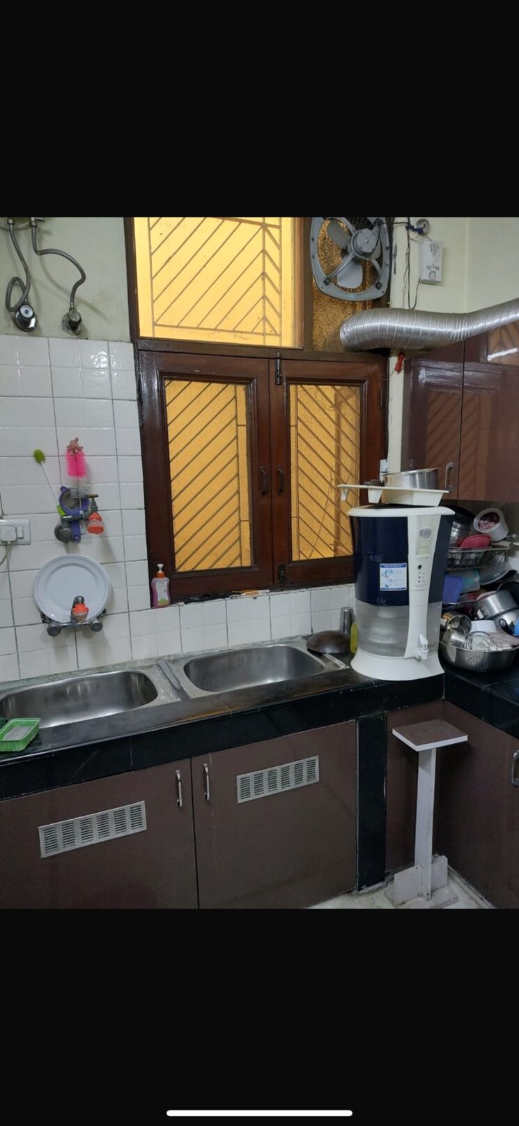 Kitchen, kavi nagar 4 Bedroom 200 Sq.Yd. Builder Floor In Kavi Nagar Ghaziabad 8769556