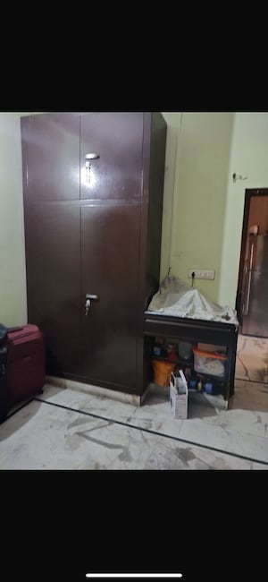 Bedroom in 4 BHK Builder Floor at Kavi Nagar – for Sale