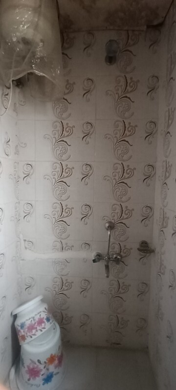Bathroom in 1.5 BHK Builder Floor at Greater Kailash I – for Rent