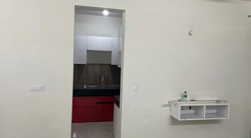 Furnished Amenities in 2 BHK Apartment at BPTP Discovery Park, Sector 80 – for Rent