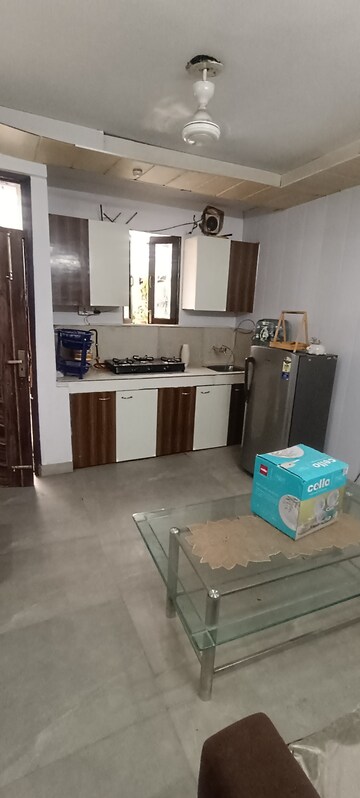 Kitchen in 1.5 BHK Builder Floor at Greater Kailash I – for Rent