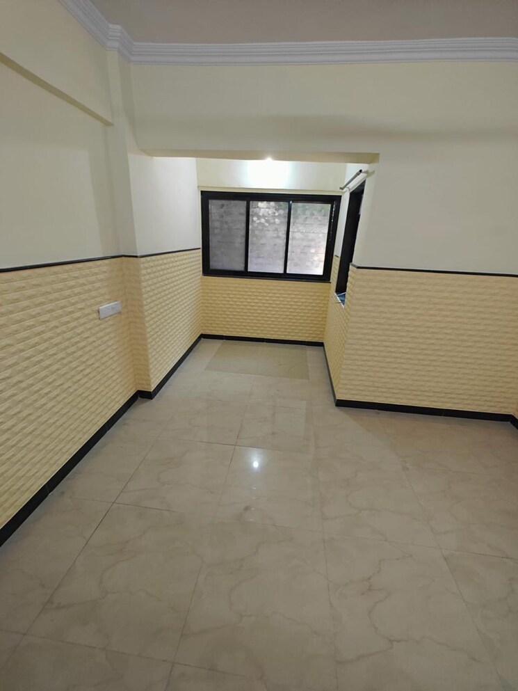Room, drug-employees-chs 2 Bedroom 750 Sq.Ft. Apartment In Samata Nagar Thane 8769526