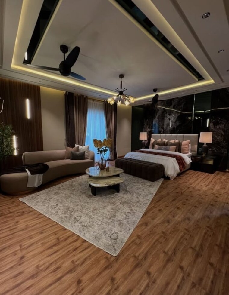 Gym, sector 33 3.5 Bedroom 3150 Sq.Ft. Builder Floor In Sector 33 Faridabad 8769554