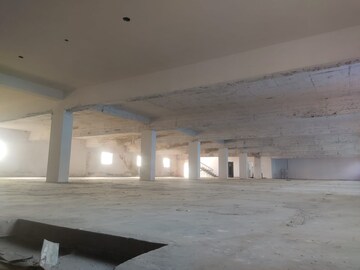Parking in  Industrial Plot at Sector 63 – for Rent