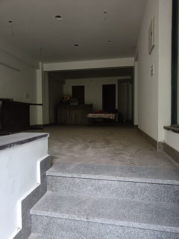 Team Area in  Showroom at Shahpur Jat – for Rent