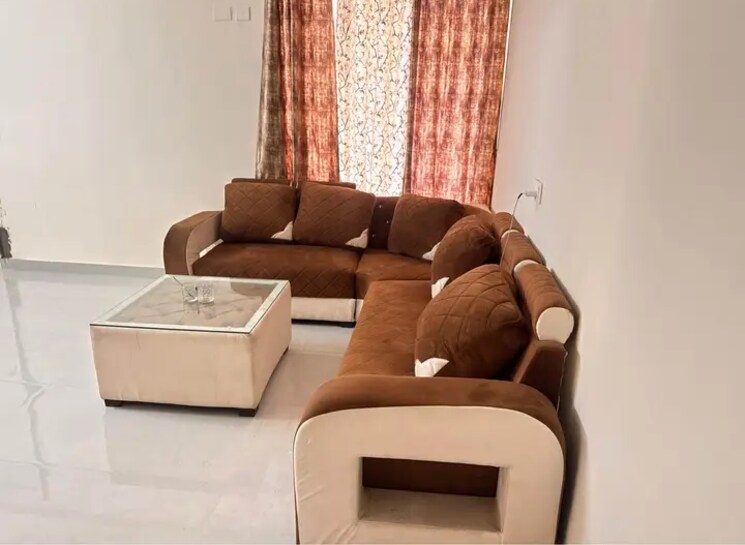Living Room, vip road 1 Bedroom 900 Sq.Ft. Apartment In Vip Road Zirakpur 8769572