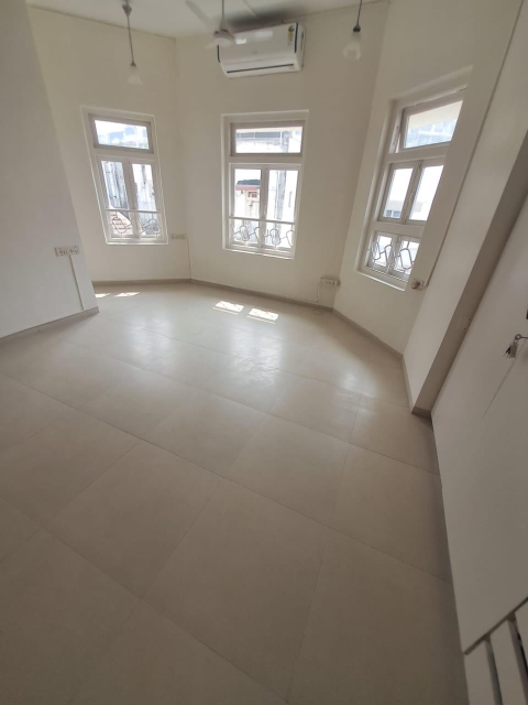 3 BHK + Servant Room Apartment For Sale in Rukhiya Manzil 