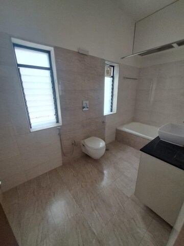 Bathroom in 3 BHK Apartment at Breach Candy – for Sale
