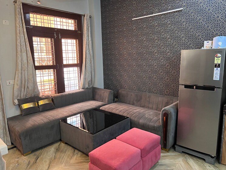 Bedroom, palam vihar extension 2 Bedroom 1000 Sq.Ft. Builder Floor In Palam Vihar Extension Gurgaon 8769569