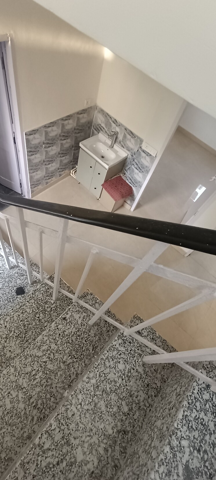 Balcony, kalkaji 3.5 Bedroom 1800 Sq.Ft. Builder Floor In Kalkaji Delhi 8769592