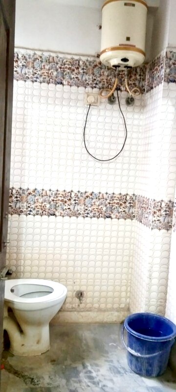 Bathroom in 1 BHK Builder Floor at Mehrauli – for Rent