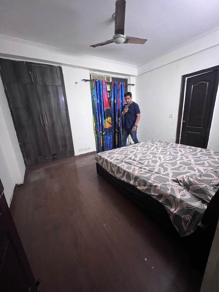 Bedroom, aims-golf-city 2.5 Bedroom 1150 Sq.Ft. Apartment In Sector 75 Noida 8769621