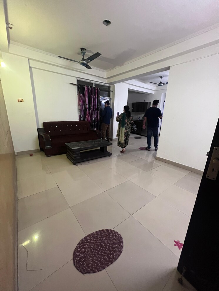 Master Bedroom, aims-golf-city 2.5 Bedroom 1150 Sq.Ft. Apartment In Sector 75 Noida 8769621