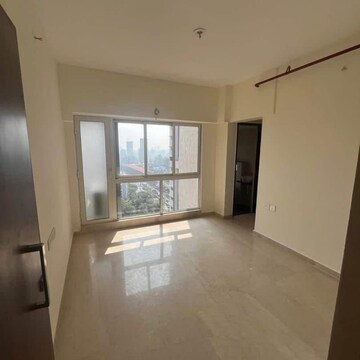 2 BHK Apartment For Rent in Omkar Signet, Malad East