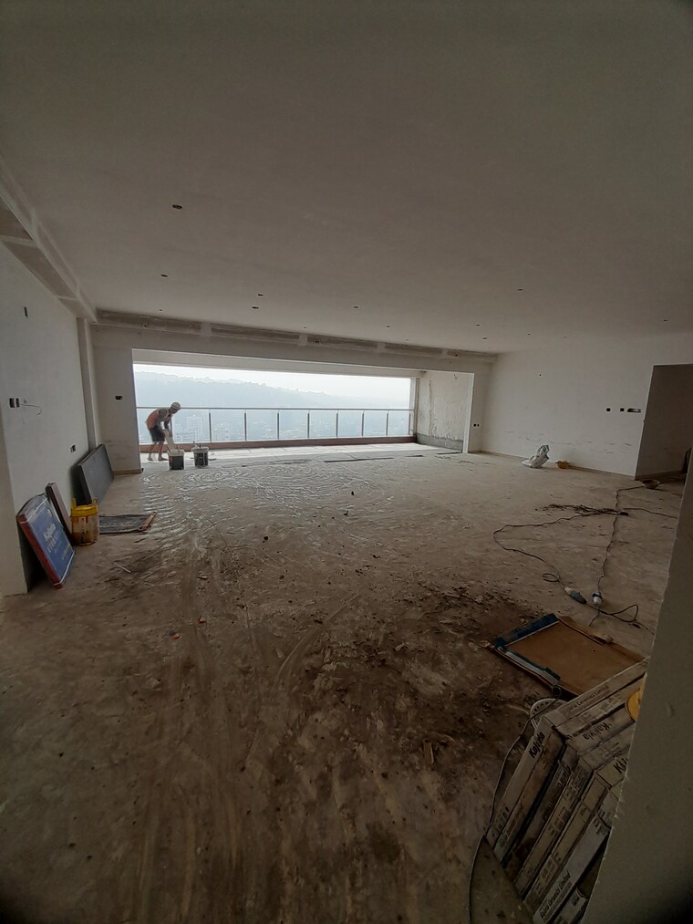 Bathroom, kolte-patil-24k-stargaze 5 Bedroom 4000 Sq.Ft. Apartment In Bavdhan Pune 8769681