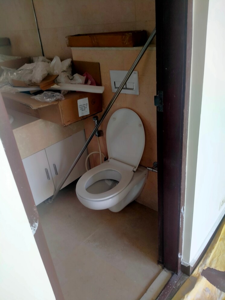 Bathroom, conscient-heritage-one 3 Bedroom 1890 Sq.Ft. Apartment In Sector 62 Gurgaon 8769683