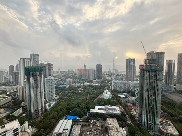 4 BHK Apartment For Rent in Lodha Trump Tower, Worli