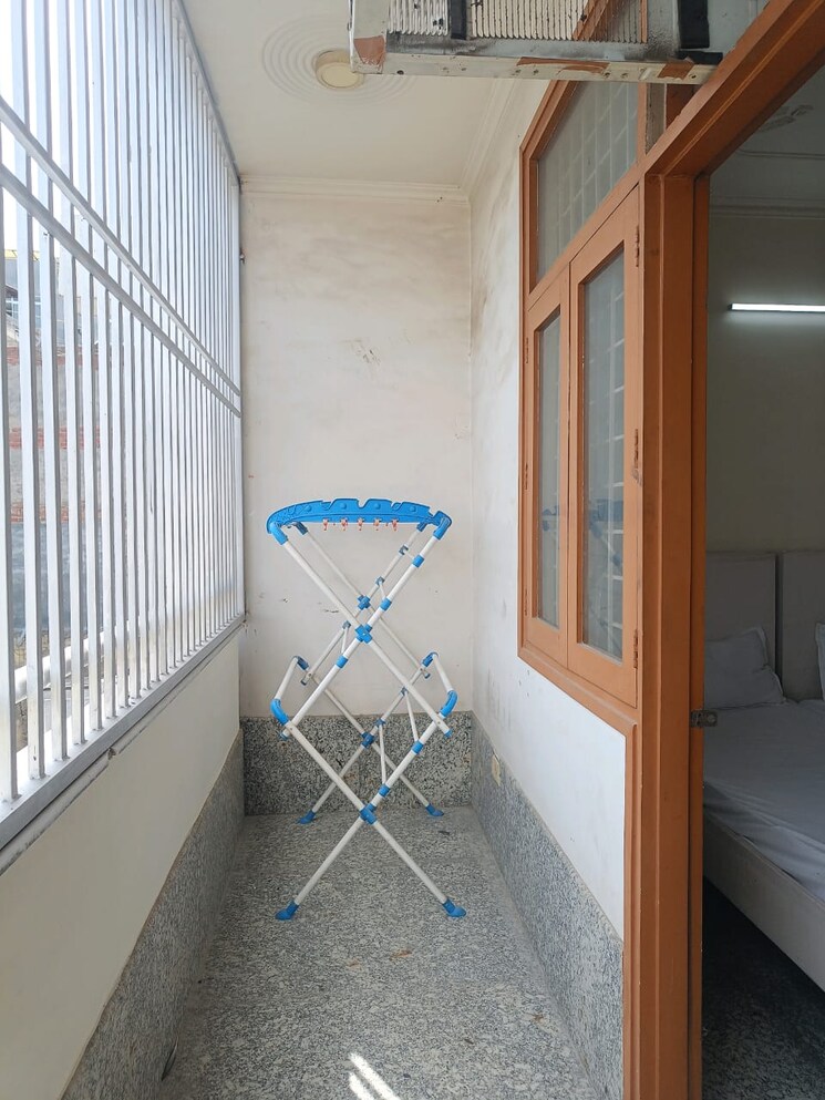 Balcony, mehrauli 2 Bedroom 750 Sq.Ft. Builder Floor In Mehrauli Delhi 8769773