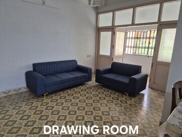 Living Room in 3 BHK Apartment at Ellisbridge – for Rent