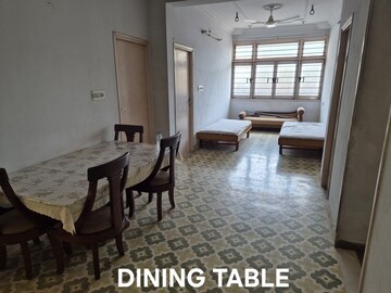 Living Room in 3 BHK Apartment at Ellisbridge – for Rent