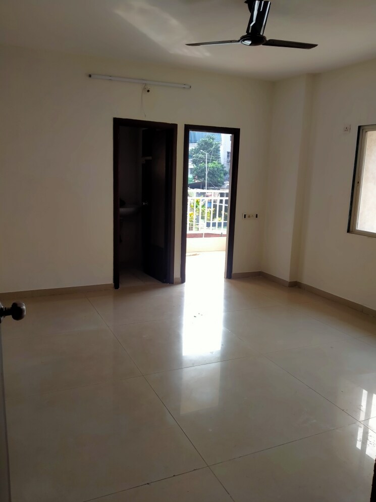 Room, surat dumas road 3 Bedroom 1650 Sq.Ft. Apartment In Surat Dumas Road Surat 8769885