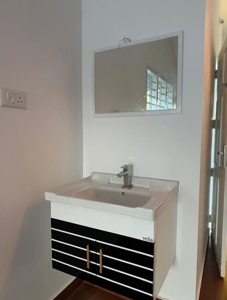 Kitchen, sector 32 3 Bedroom 2430 Sq.Ft. Penthouse In Sector 32 Faridabad 8769848