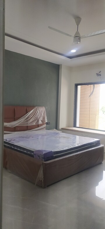 Master Bedroom in 4 BHK Builder Floor at Sector 85 – for Sale