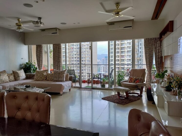 Team Area, runwal-greens 4 Bedroom 1951 Sq.Ft. Apartment In Mulund West Mumbai 8769924