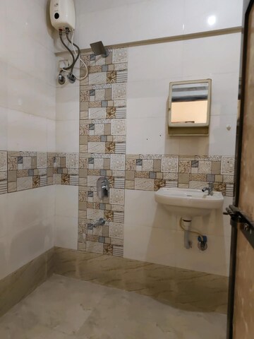 Bathroom in 2 BHK Apartment at Lok Sarita, Andheri East – for Rent