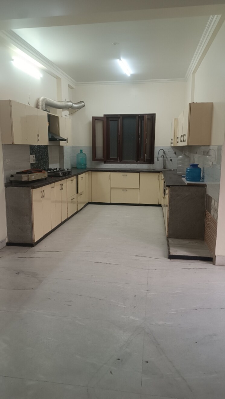 Kitchen, isp-shivam-plaza 2 Bedroom 1200 Sq.Ft. Builder Floor In Delta I Greater Noida Greater Noida 8769949
