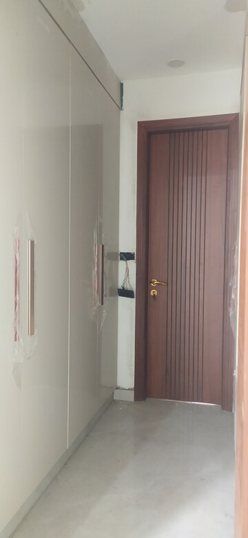  4 BHK Builder Floor at Sector 89 – for Sale