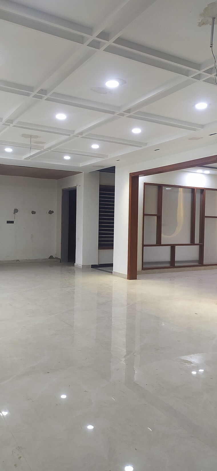 Living Room, sector 89 4 Bedroom 500 Sq.Yd. Builder Floor In Sector 89 Faridabad 8770010