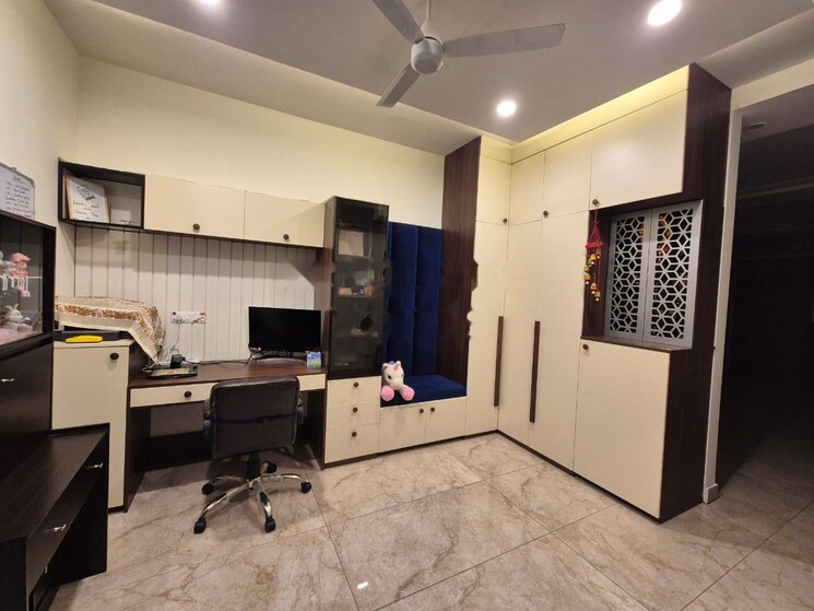 Study Room, emaar-palm-heights 3 Bedroom 2250 Sq.Ft. Apartment In Sector 77 Gurgaon 8769963