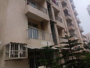 2.5 BHK Apartment – Exterior View View at Amrapali Princely Estate, Sector 76 - for Sale