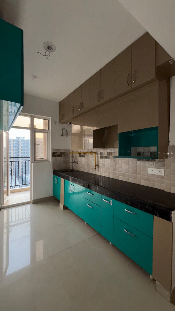 Kitchen, ratan-pearls 2 Bedroom 615 Sq.Ft. Apartment In Sector 16 Greater Noida Greater Noida 8770051